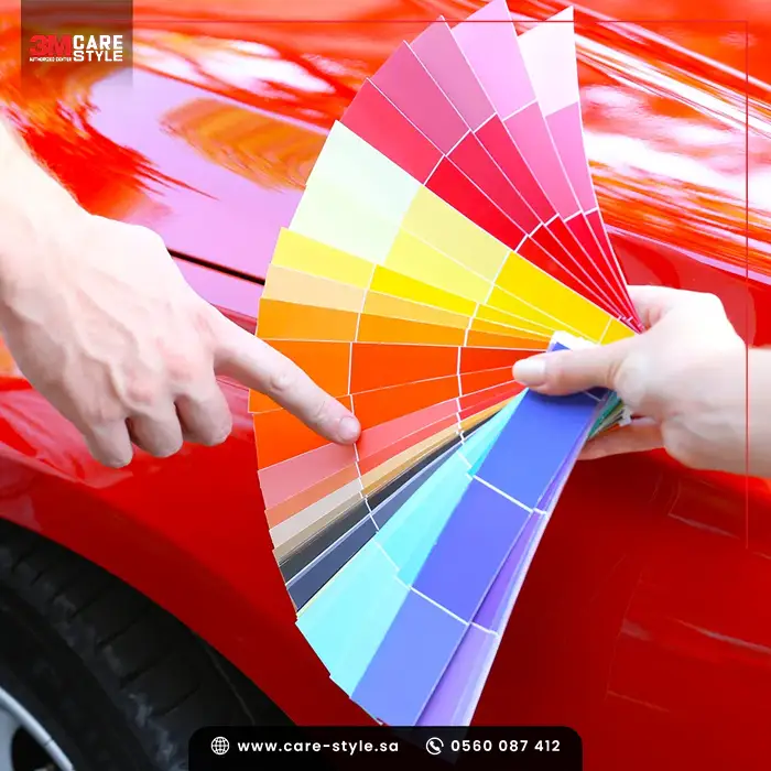 كيف أختار مركز تركيب موثوق عند اختيار أفلام حماية السيارات الملونة؟